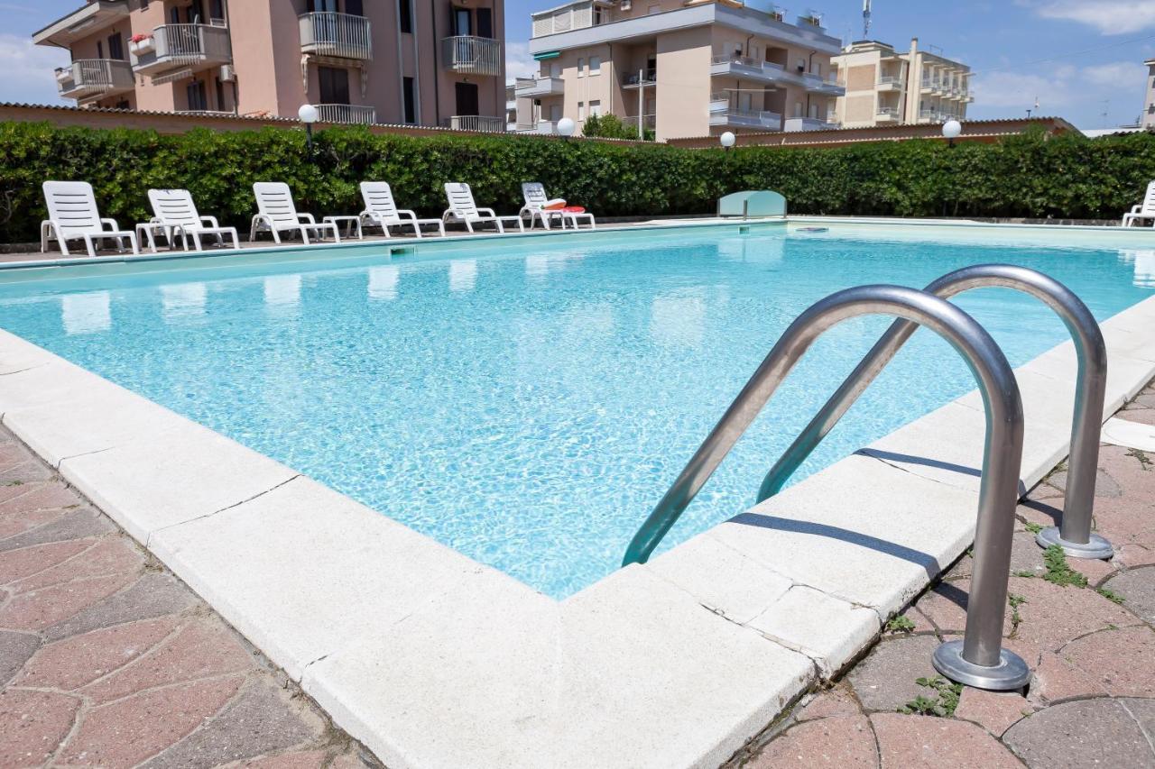 Hotel Primavera Sul Mare Lido Di Savio Buitenkant foto