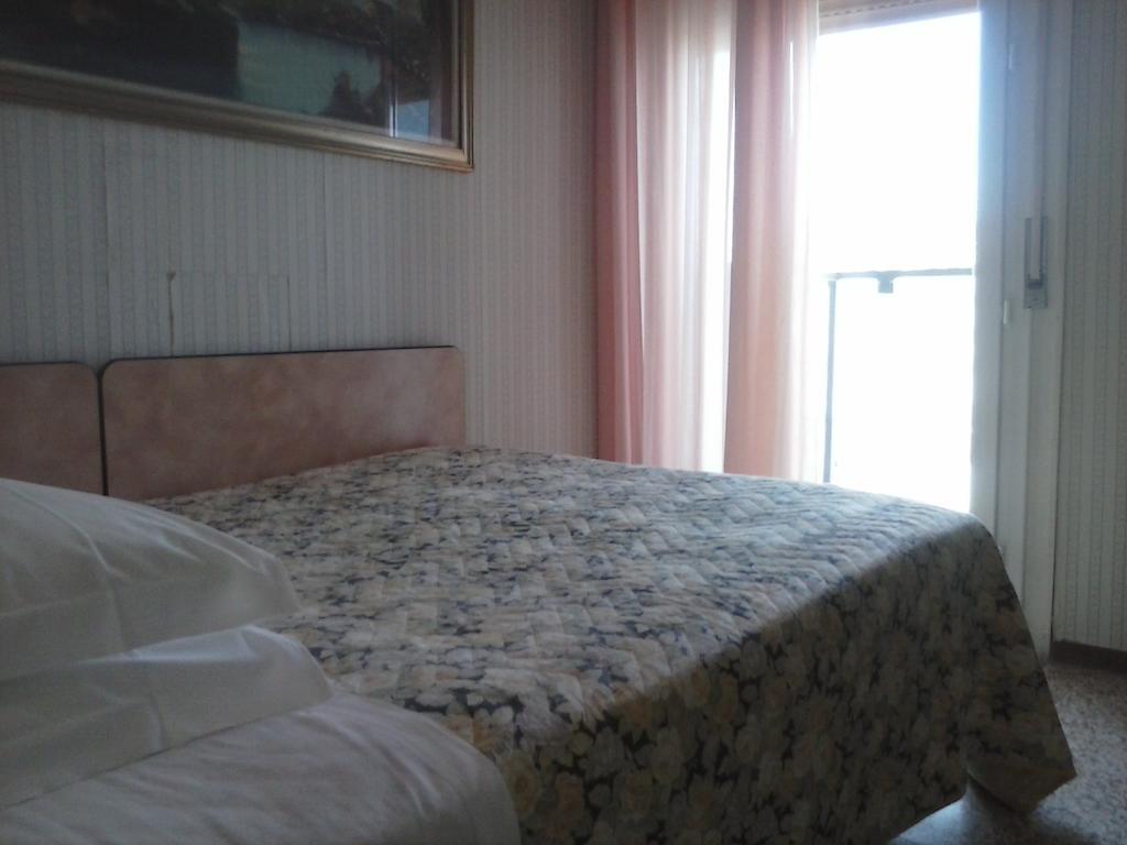 Hotel Primavera Sul Mare Lido Di Savio Buitenkant foto