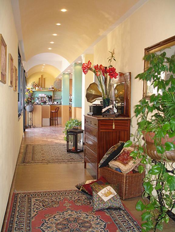 Hotel Primavera Sul Mare Lido Di Savio Buitenkant foto