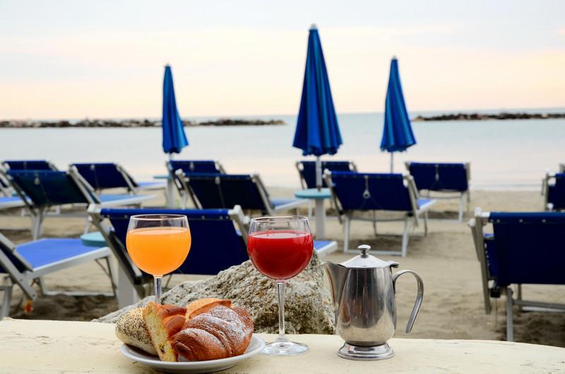 Hotel Primavera Sul Mare Lido Di Savio Buitenkant foto